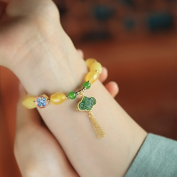 Beautiful Bracelet with Unique Style