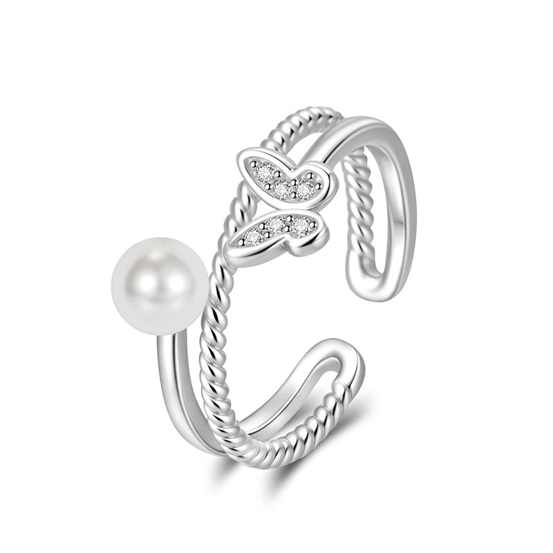 Beautiful Pearl Ring with Unique Style