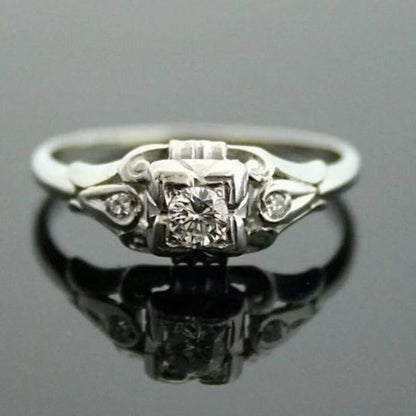 Charming Silver Ring for Any Occasion