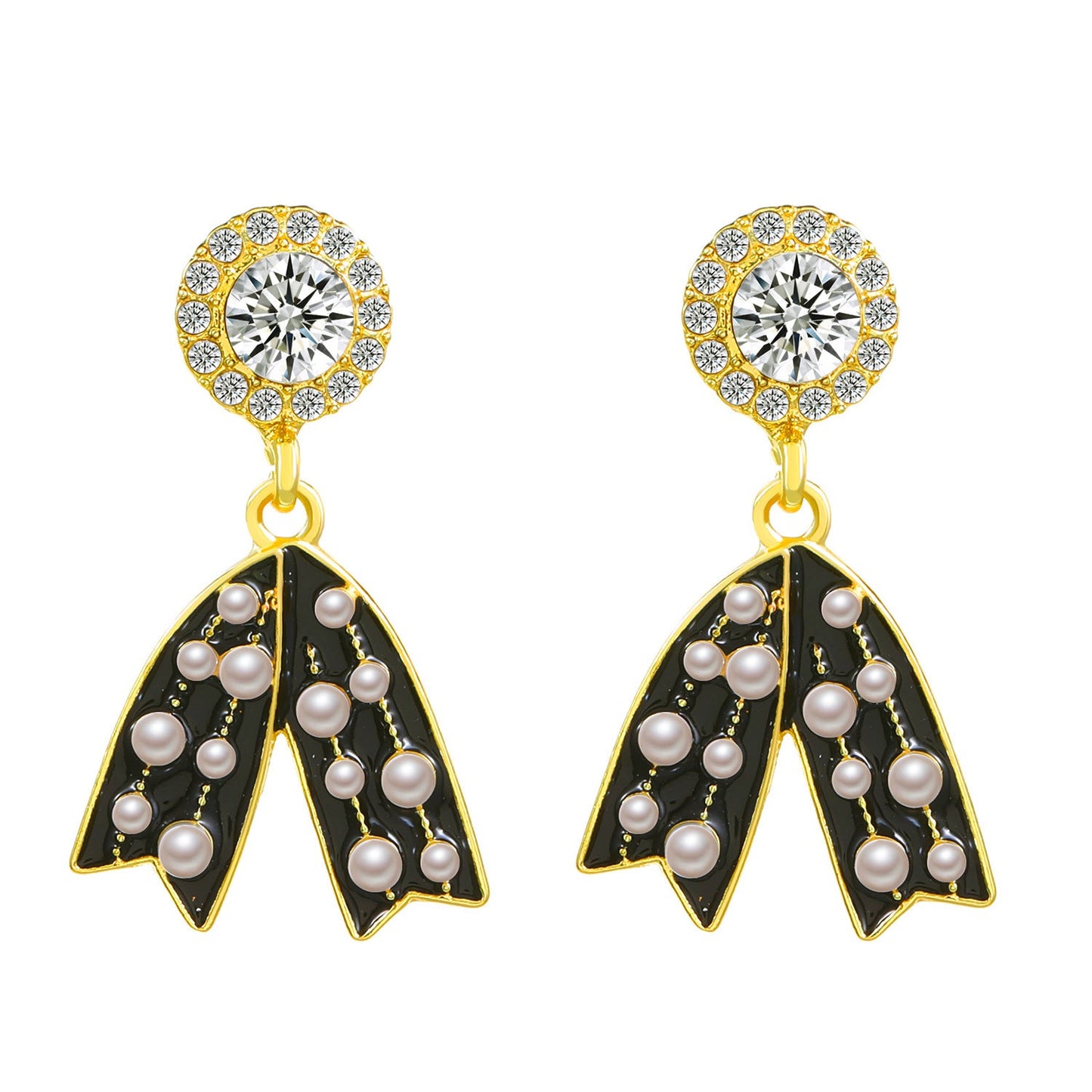 Charming Pearl Earring for Any Occasion