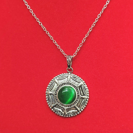 Classic Necklace with Timeless Appeal