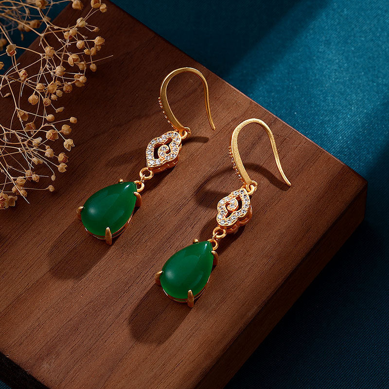 Stunning Gold Earring for Daily Wear