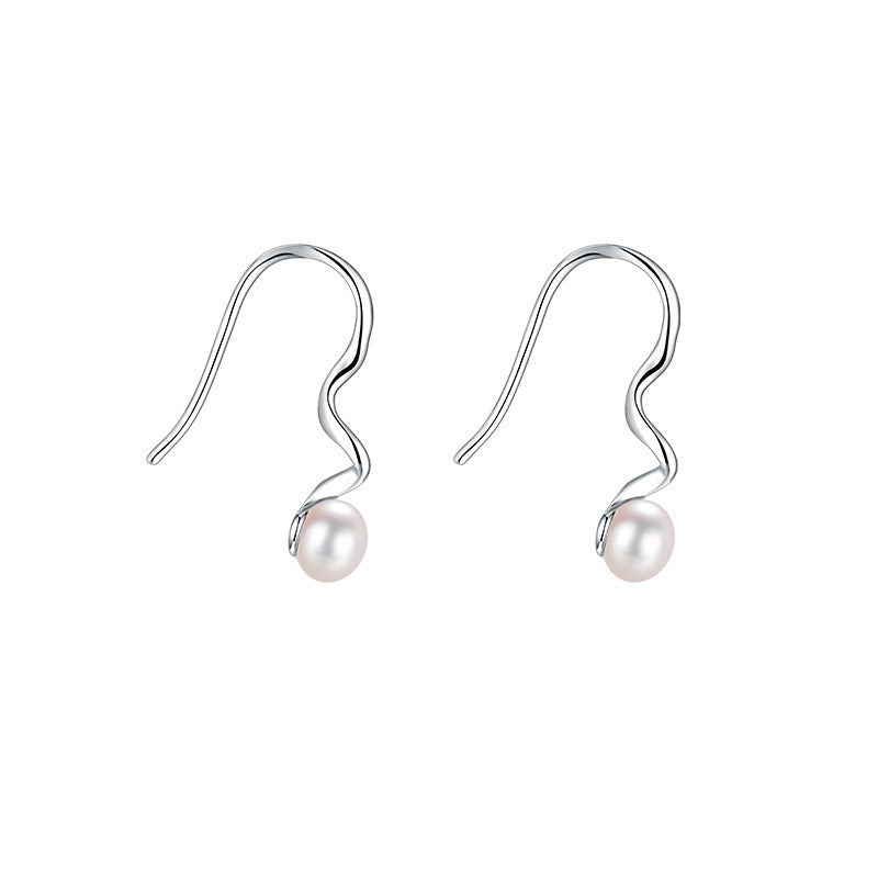 Stunning Pearl Earring for Daily Wear