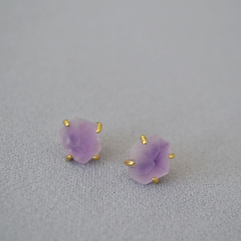 Vintage Handmade Gold Earring