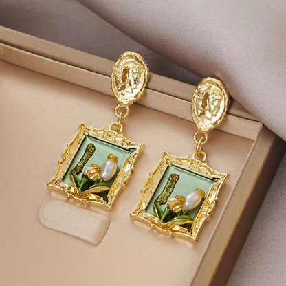 Classic Pearl Earring with Timeless Appeal