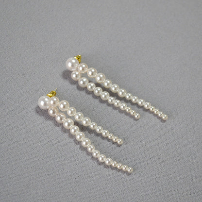 Beautiful Pearl Earring with Unique Style