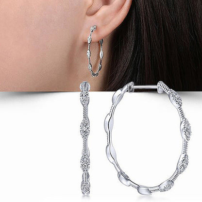 Beautiful Earring with Unique Style