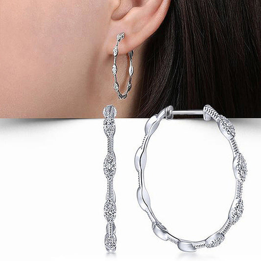 Beautiful Earring with Unique Style