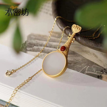 Beautiful Gold Set with Unique Style