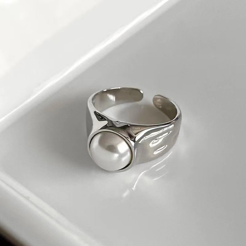 Elegant Pearl Ring for Every Occasion