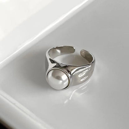 Elegant Pearl Ring for Every Occasion