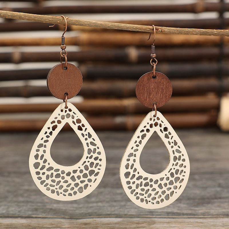Charming Earring for Any Occasion