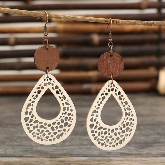 Charming Earring for Any Occasion
