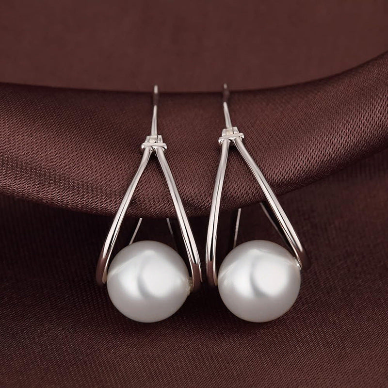 Delicate Artisan Pearl Earring