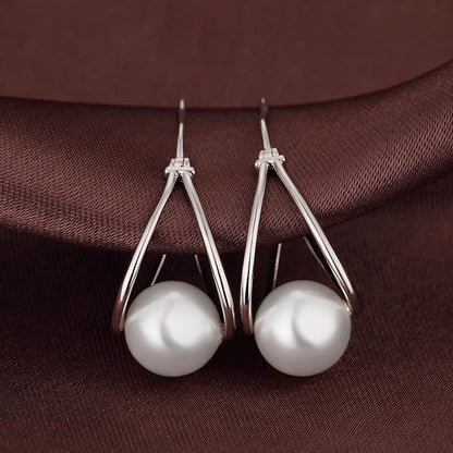 Delicate Artisan Pearl Earring