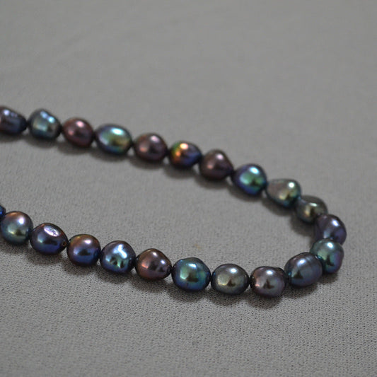 Classic Pearl Necklace with Timeless Appeal