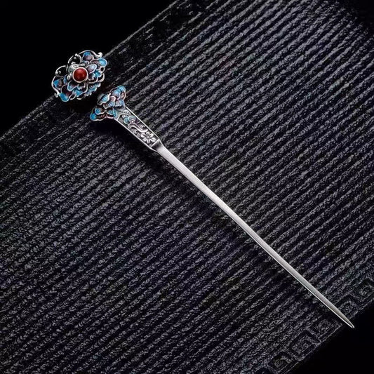 Elegant Silver Piece for Every Occasion