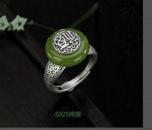 Classic Ring with Timeless Appeal