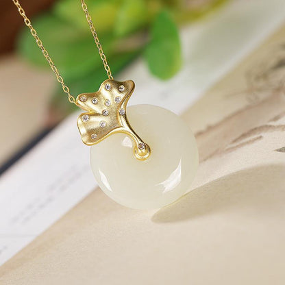 Beautiful Gold Necklace with Unique Style