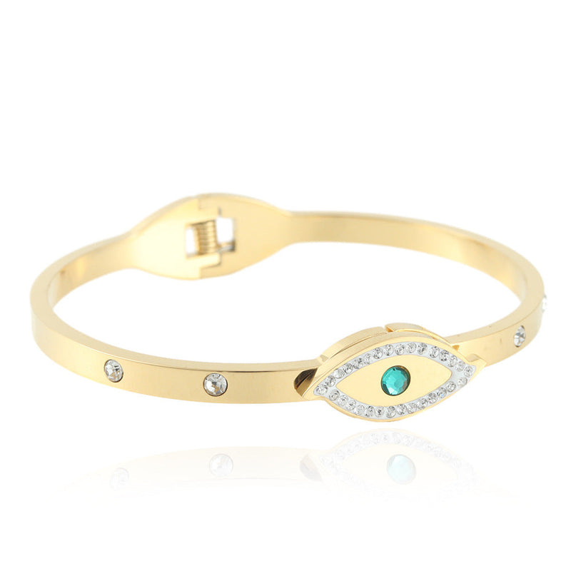 Romantic Bracelet for Special Moments