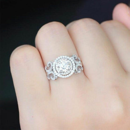 Beautiful Bracelet with Unique Style