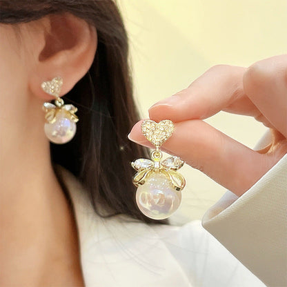Romantic Pearl Earring for Special Moments