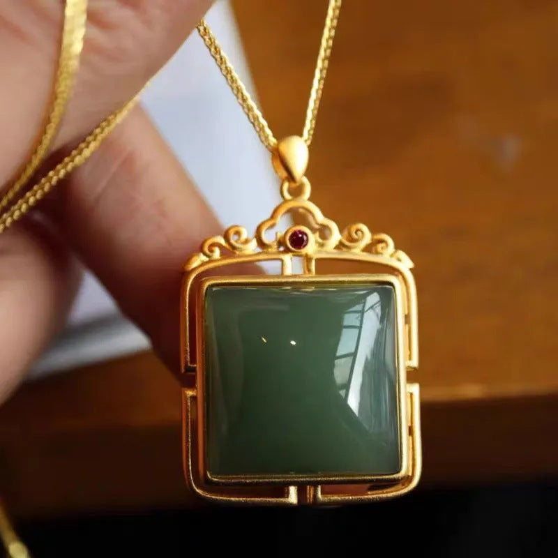 Beautiful Necklace with Unique Style