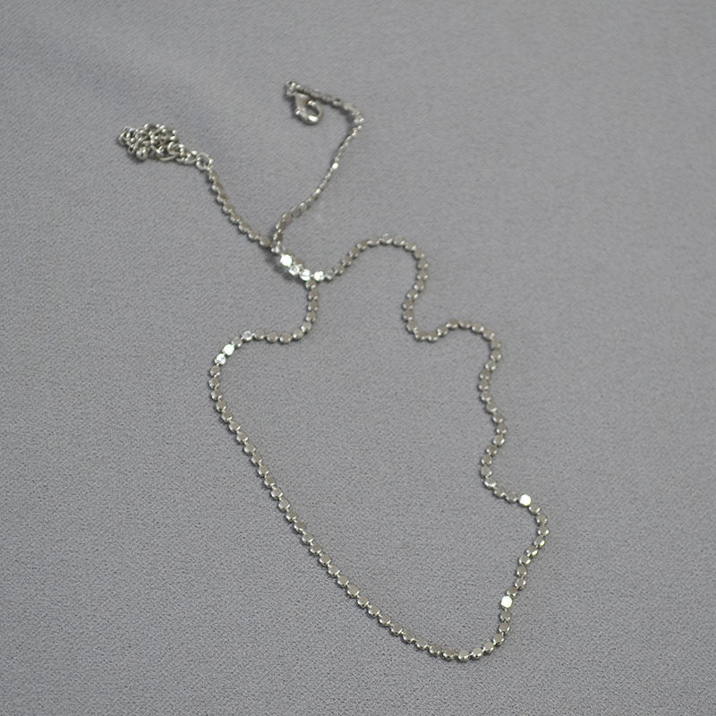 Beautiful Gold Necklace with Unique Style