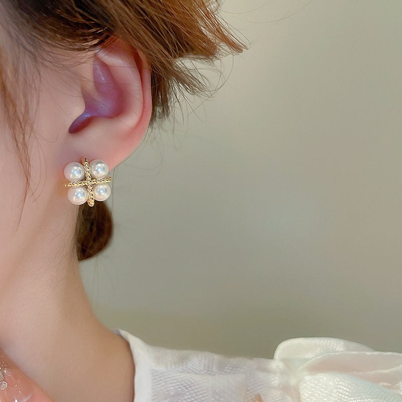 Stunning Pearl Earring for Daily Wear
