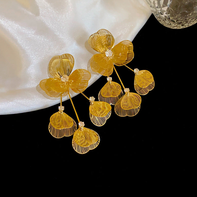 Elegant Earring for Every Occasion
