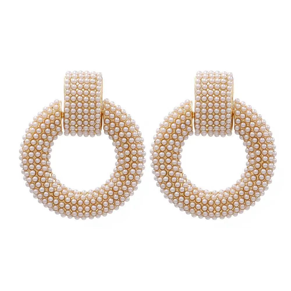 Classic Earring with Timeless Appeal