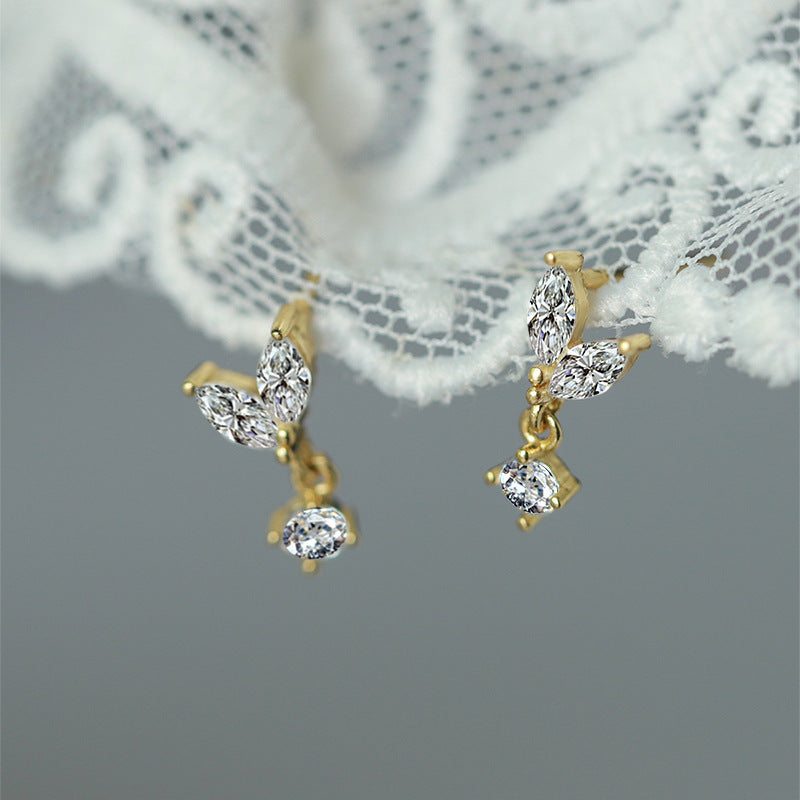Beautiful Earring with Unique Style