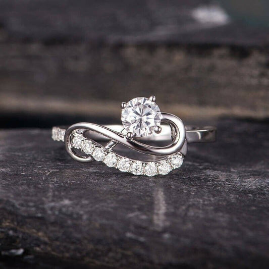 Classic Ring with Timeless Appeal