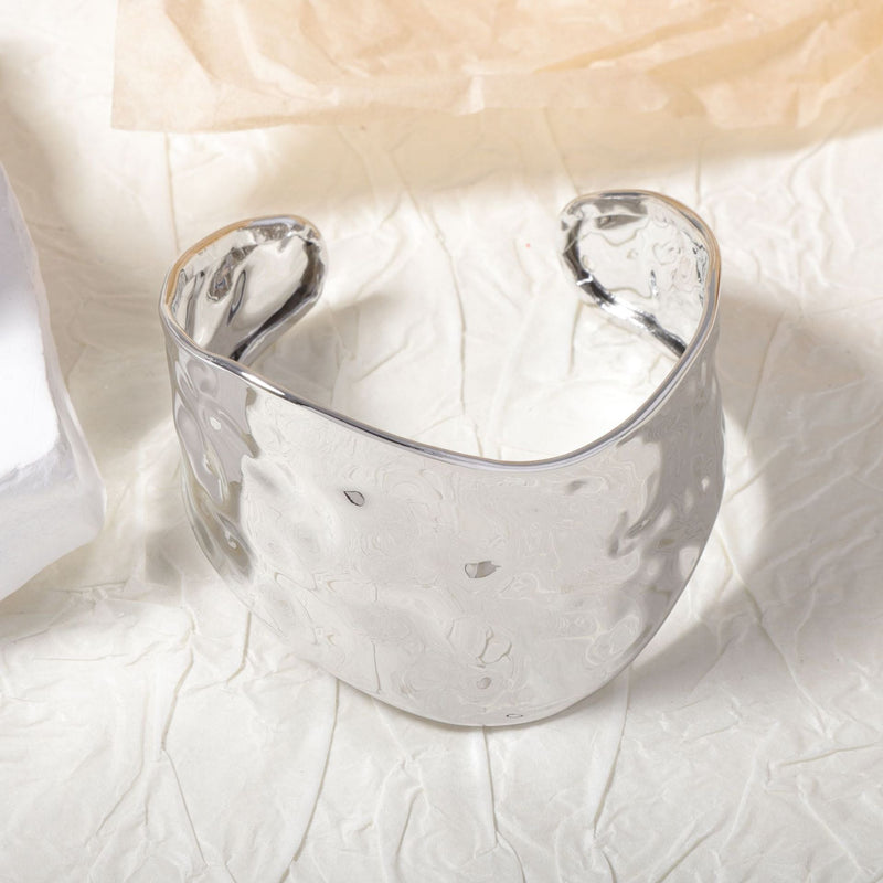 Romantic Bracelet for Special Moments