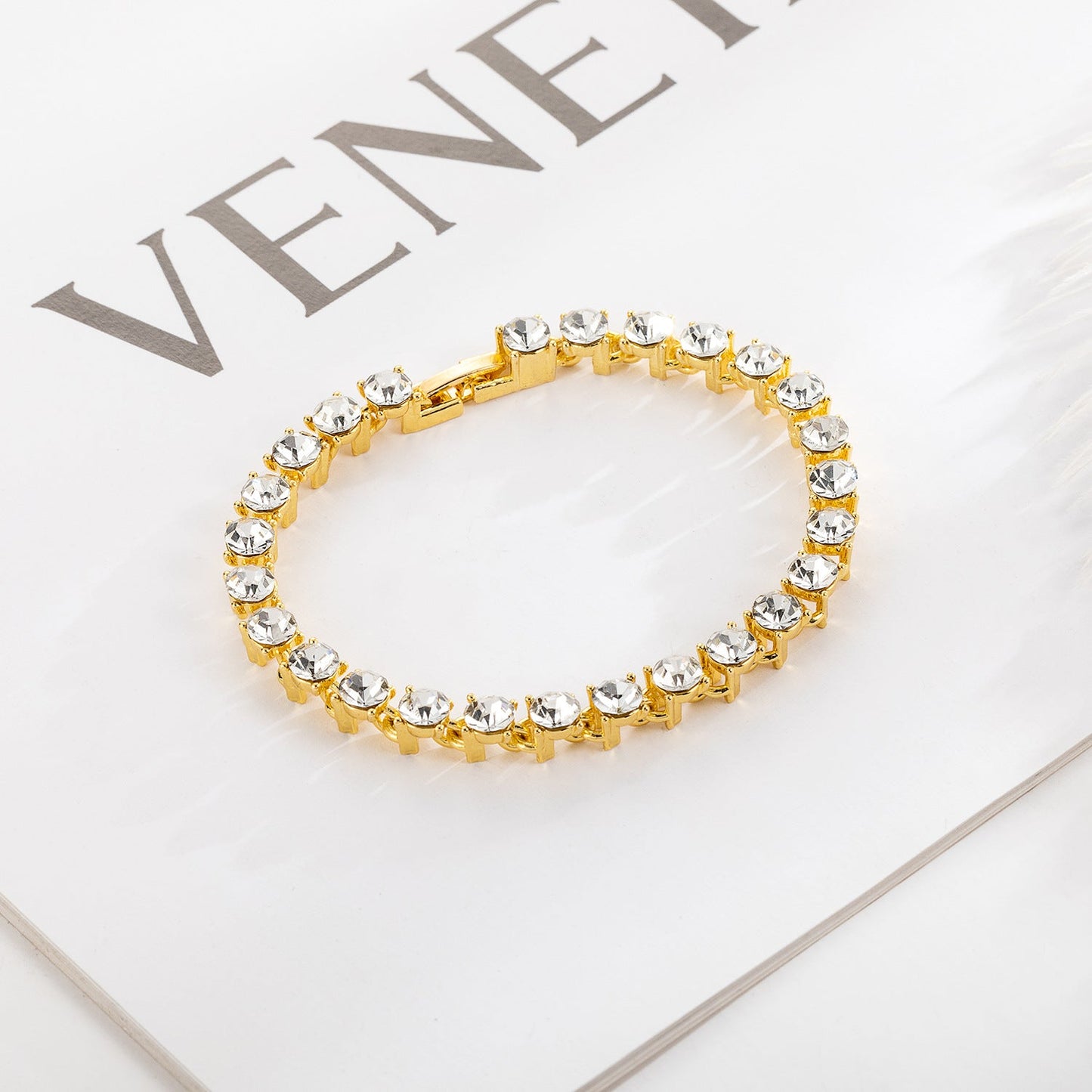 Romantic Bracelet for Special Moments