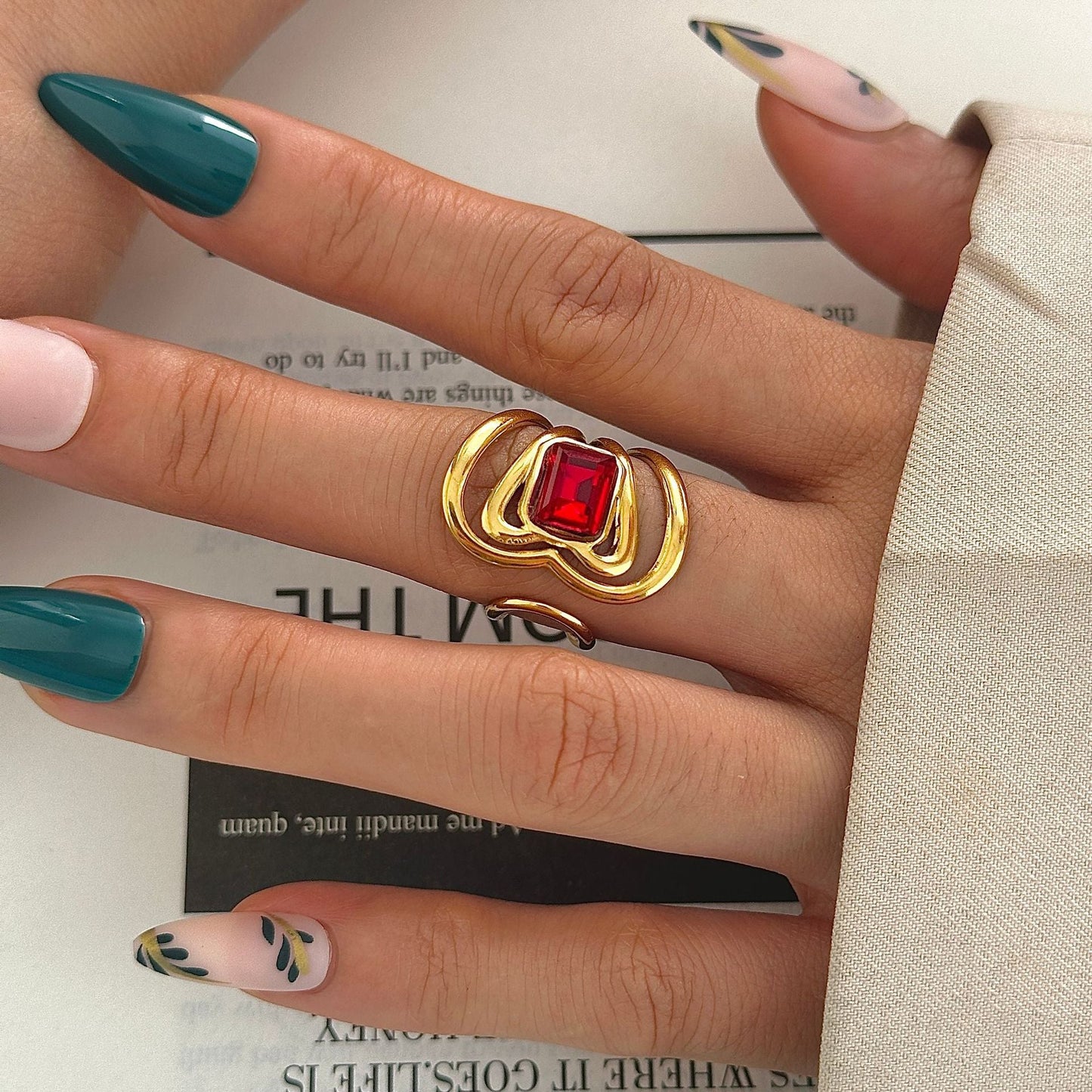 Stunning Gold Bracelet for Daily Wear