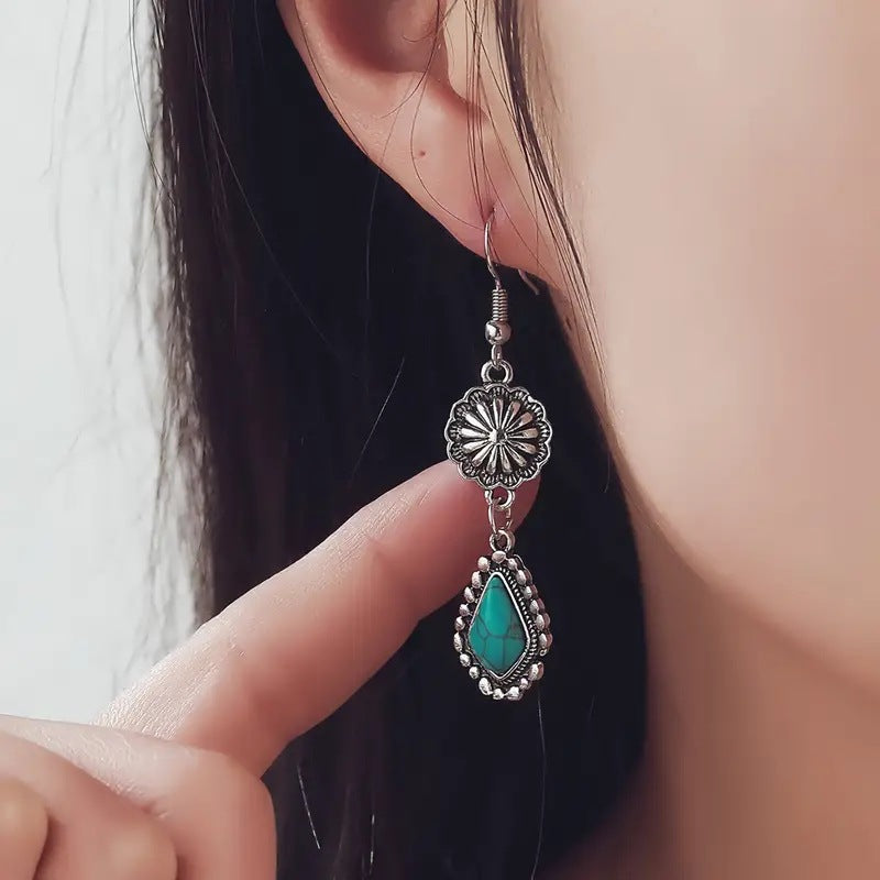 Vintage Handmade Earring