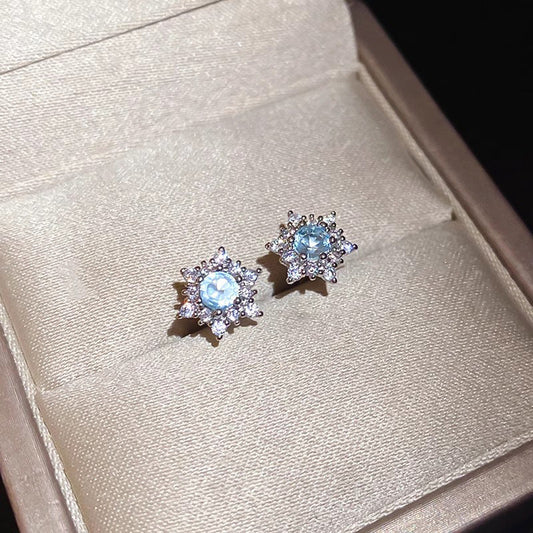 Charming Earring for Any Occasion