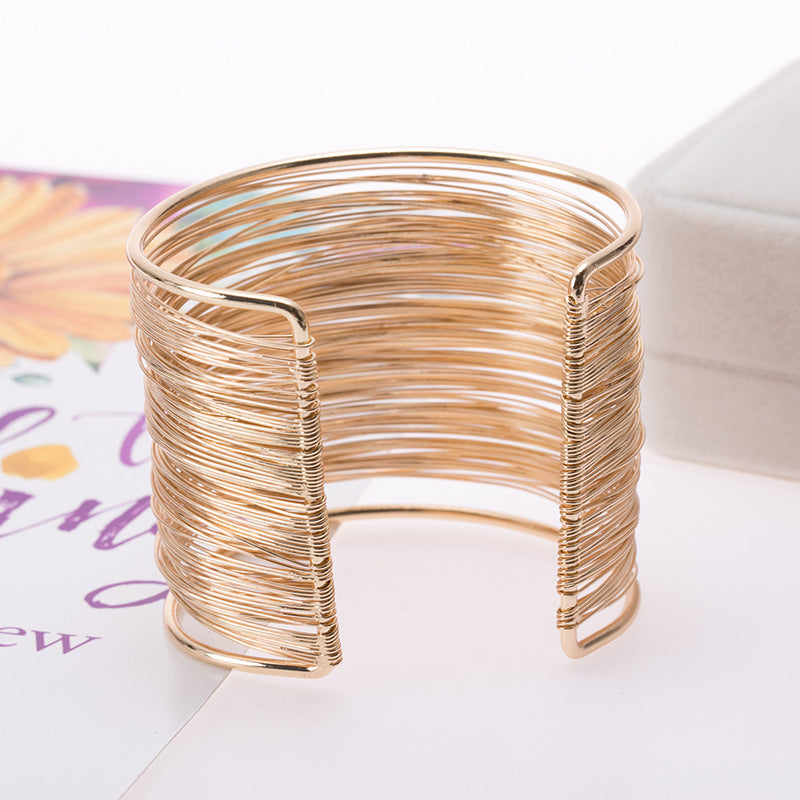 Charming Bracelet for Any Occasion