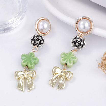 Charming Pearl Earring for Any Occasion