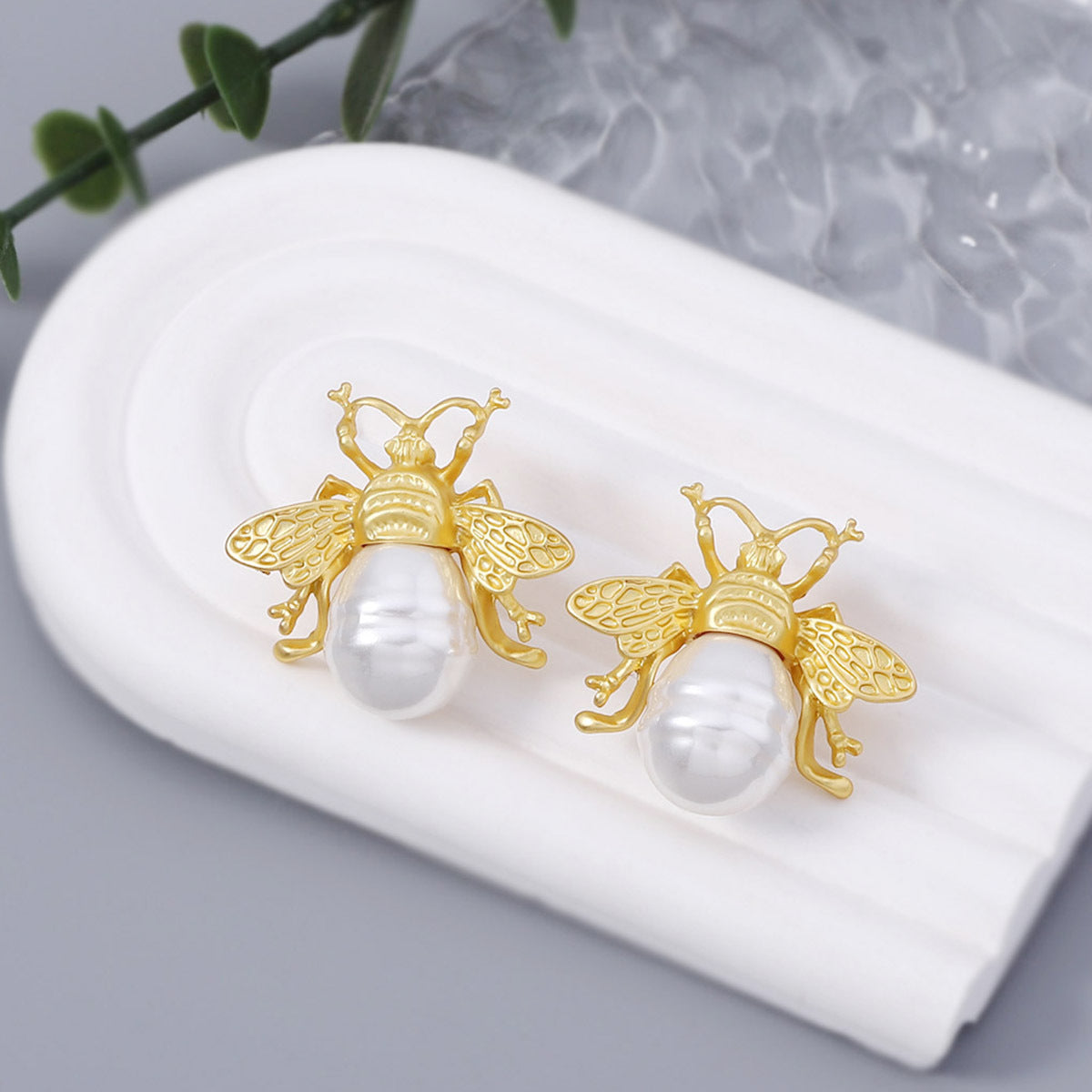 Stunning Pearl Earring for Daily Wear