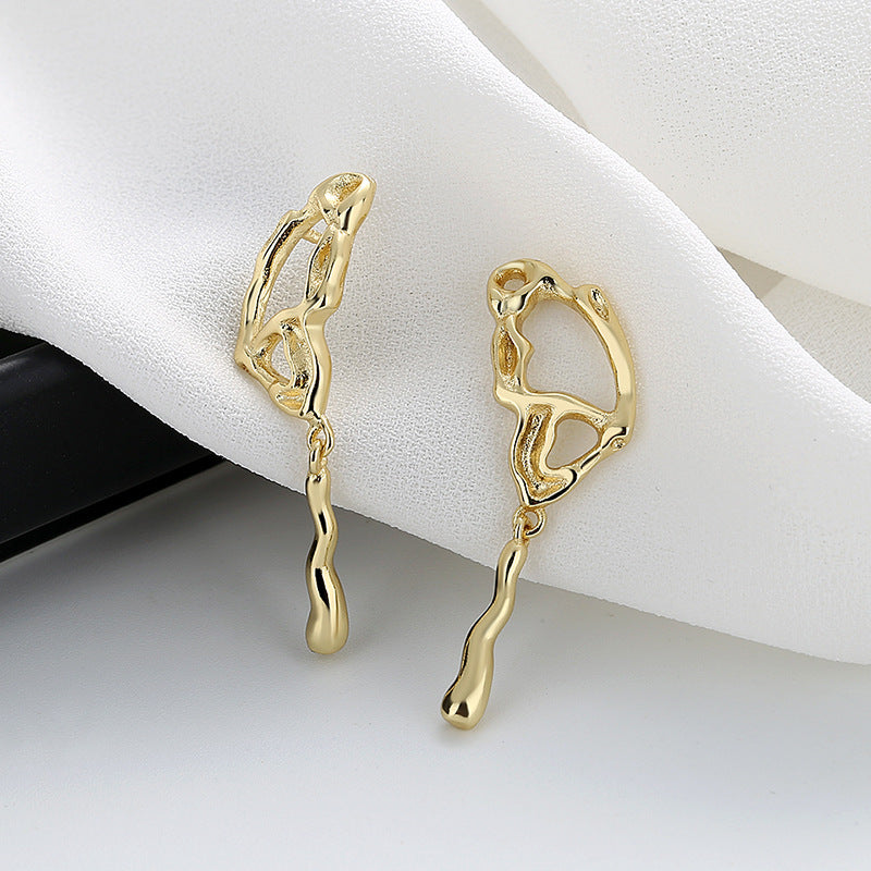 Elegant Gold Earring for Every Occasion
