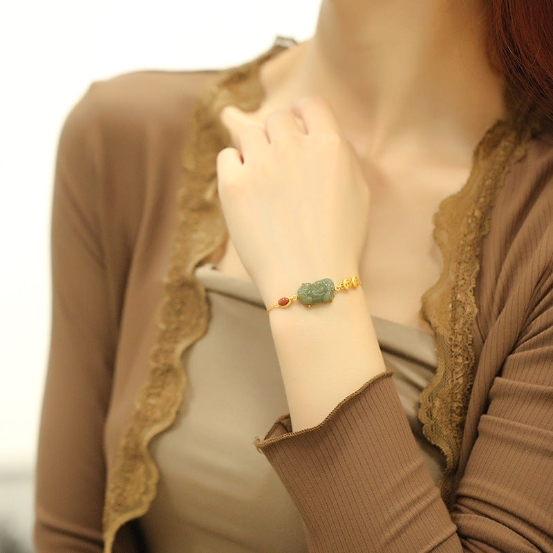 Beautiful Silver Bracelet with Unique Style