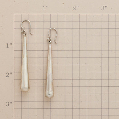 Romantic Pearl Earring for Special Moments