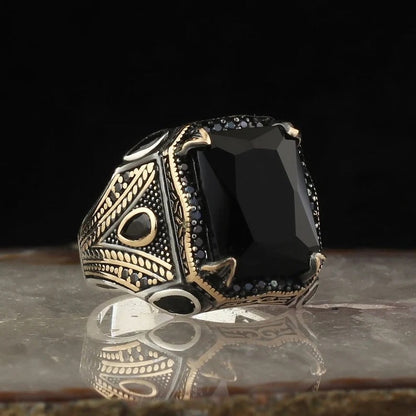 Classic Ring with Timeless Appeal