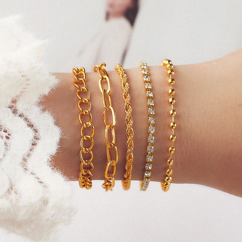 Stunning Gold Bracelet for Daily Wear
