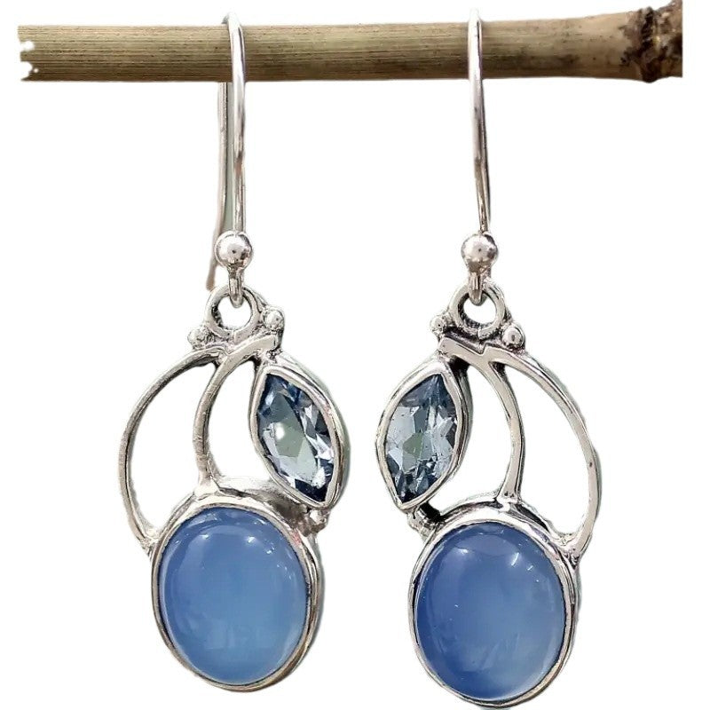 Classic Earring with Timeless Appeal