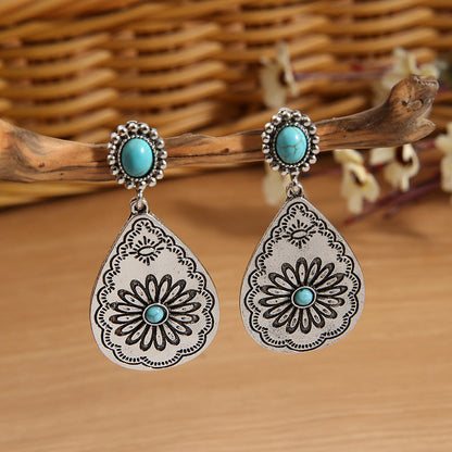 Vintage Handmade Earring