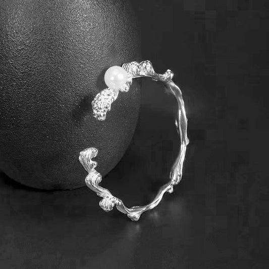 Beautiful Silver Set with Unique Style