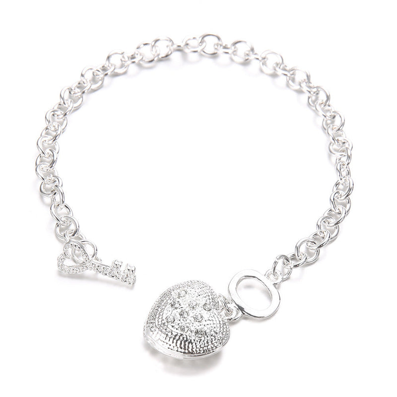 Beautiful Bracelet with Unique Style